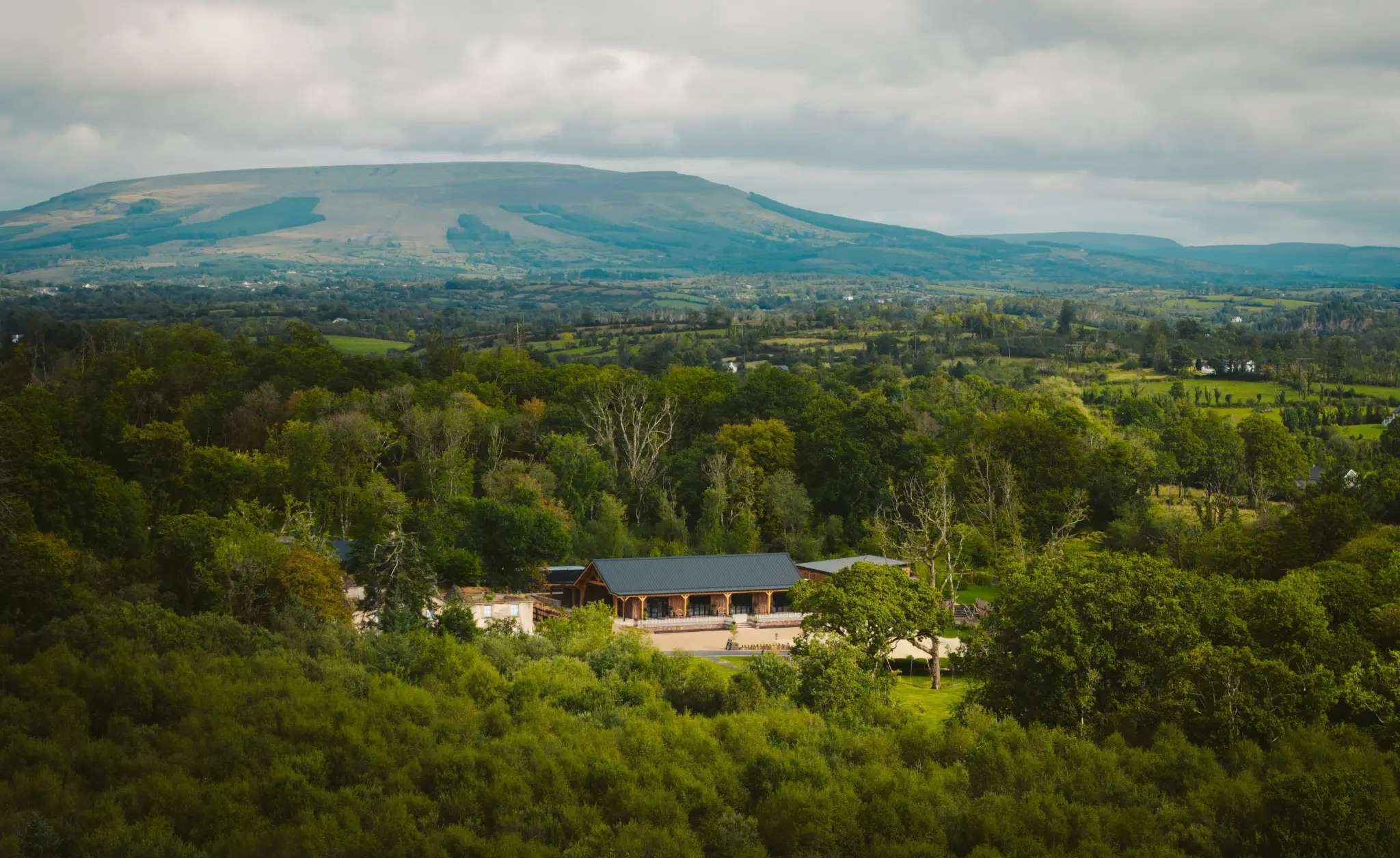The Drumhierny estate's woodland and drumlin-hill setting for a wedding